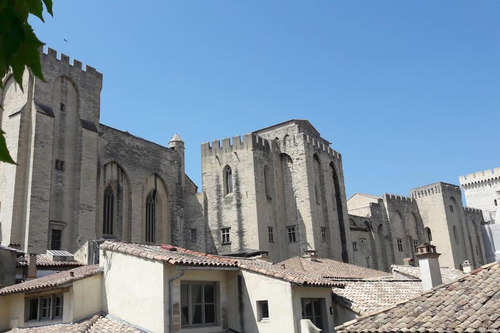 Renove, Vue Sur Palais Des Papes, Terrasse Et Wifi Troisieme Etage Apartamento Avinhão Exterior foto