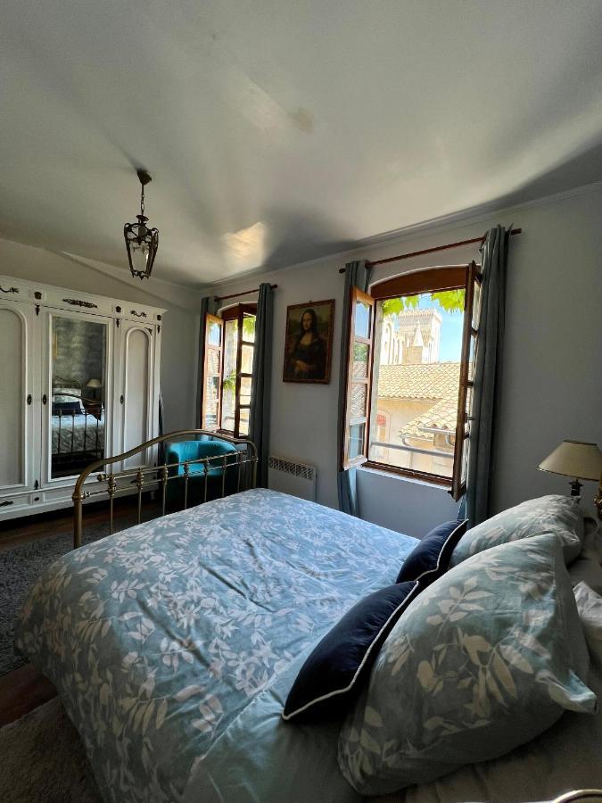 Renove, Vue Sur Palais Des Papes, Terrasse Et Wifi Troisieme Etage Apartamento Avinhão Exterior foto